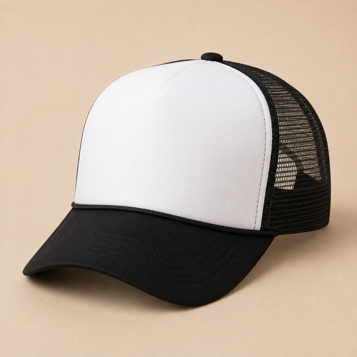 Kepka – setka orqali (trucker), sozlanadigan